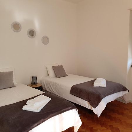 הוילה Valado de Frades Casa Da Avo Laurinda מראה חיצוני תמונה